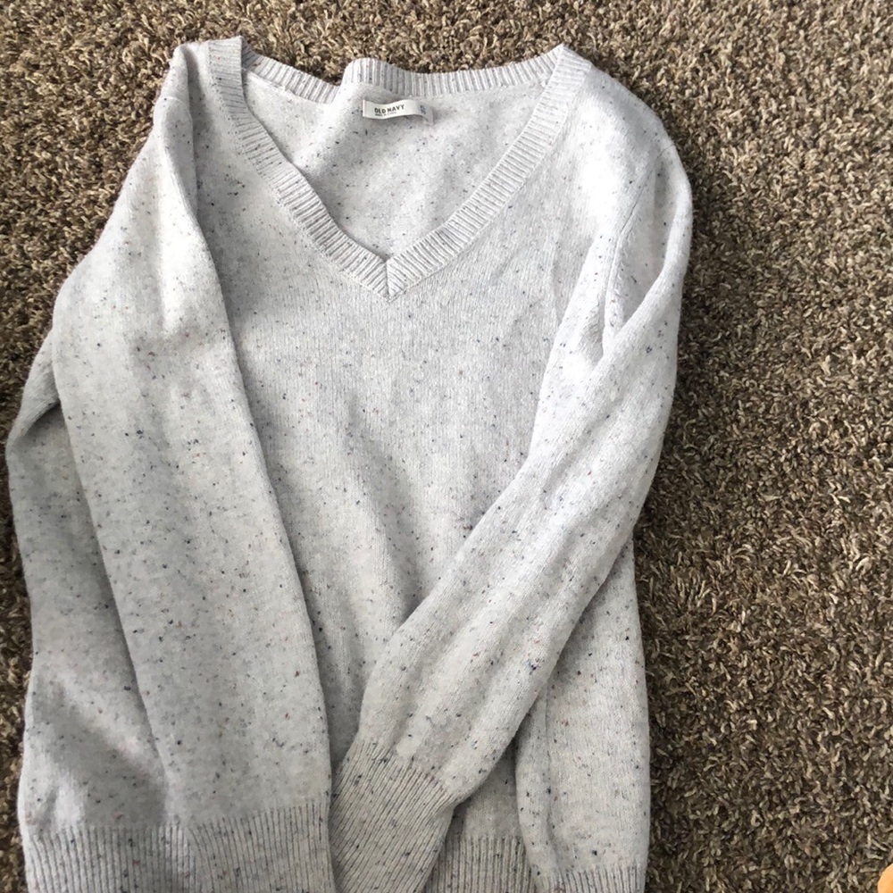 BEIGE SWEATER
